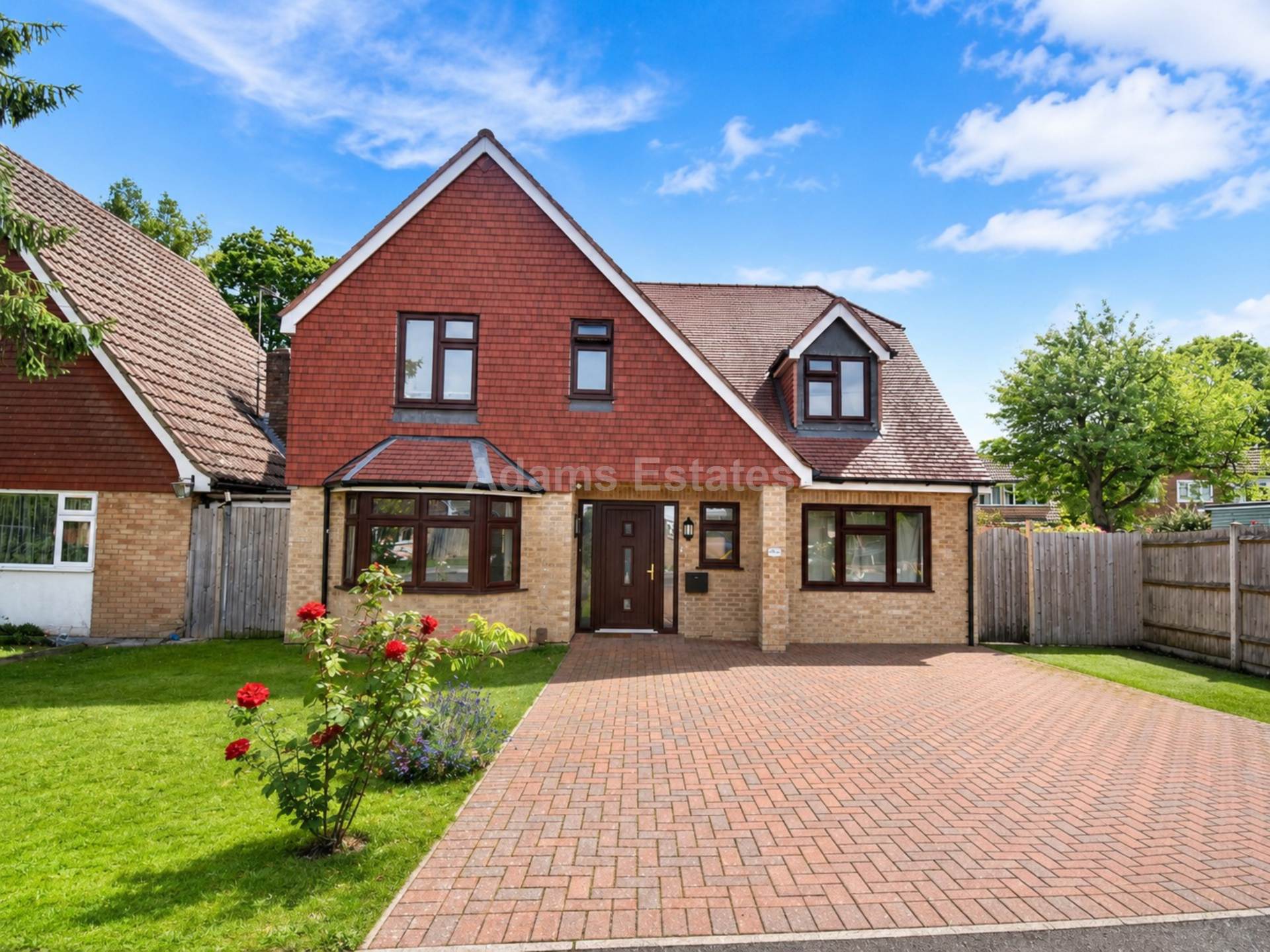 4 bed Detached for rent in Wokingham. From Student Holmes - University Office 4 bed Detached for rent in Wokingham. From Student Holmes - University Office