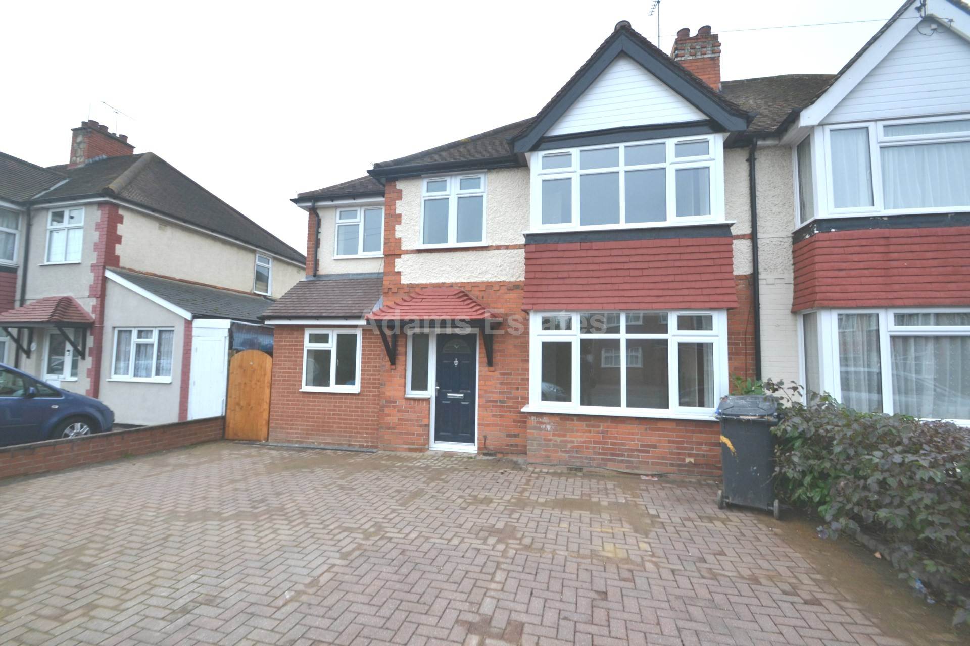7 bed House Share for rent in Reading. From Student Holmes - University Office 7 bed House Share for rent in Reading. From Student Holmes - University Office