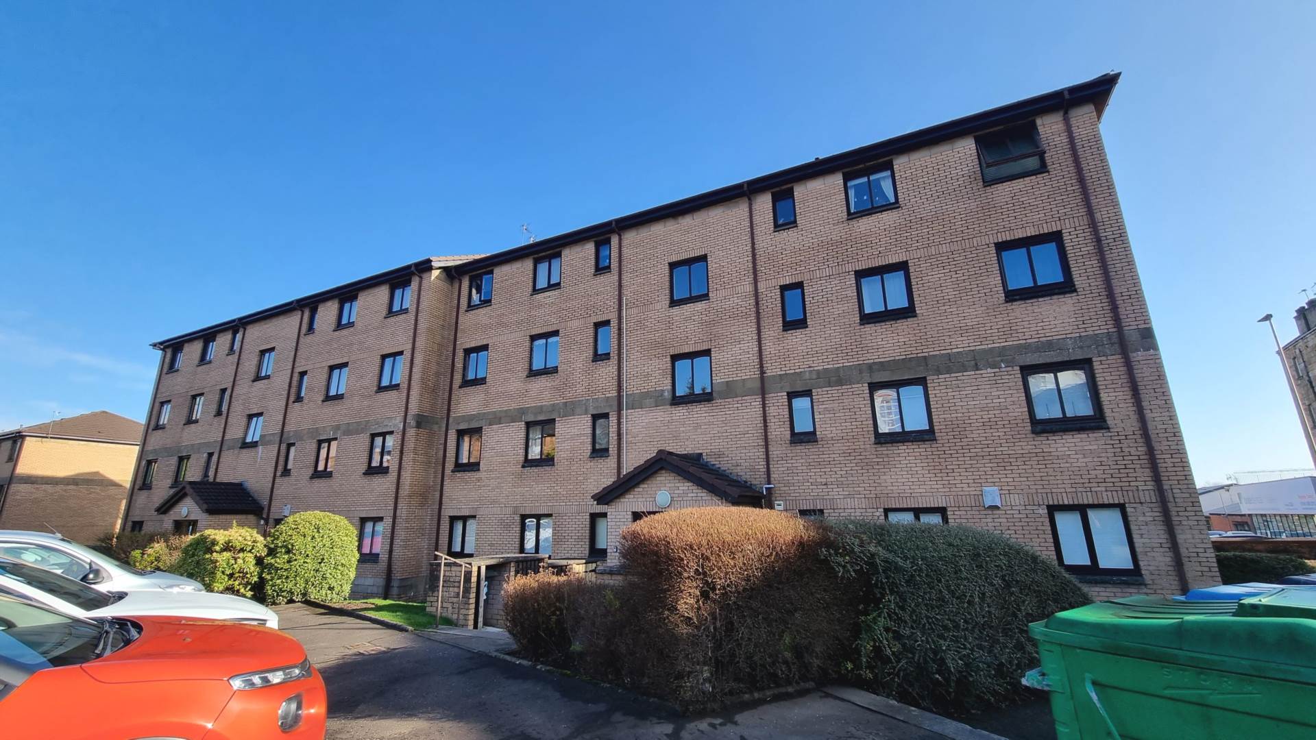 2 bed 1st Floor Flat for rent in Paisley. From LM Properties