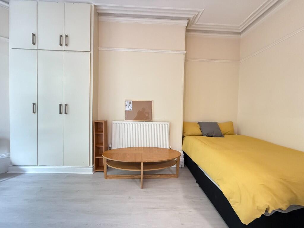 1 bed 1st Floor Flat for rent in Huddersfield. From Student Haven - Huddersfield