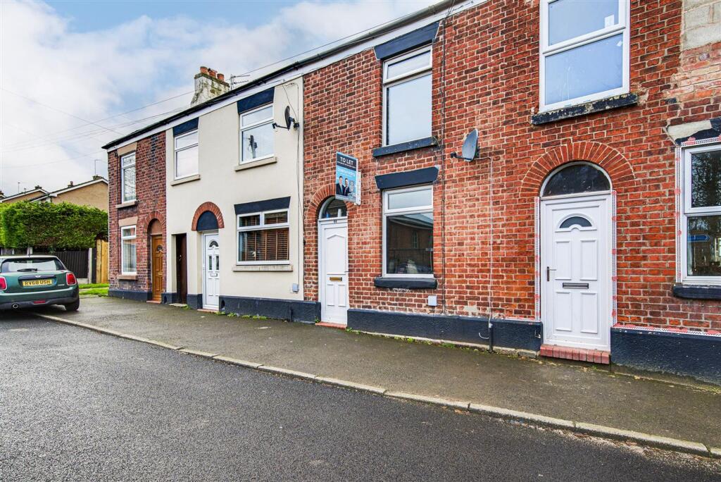 2 bed Mid Terraced House for rent in Congleton. From Chris Hamriding Lettings & Estates - Congleton 2 bed Mid Terraced House for rent in Congleton. From Chris Hamriding Lettings & Estates - Congleton