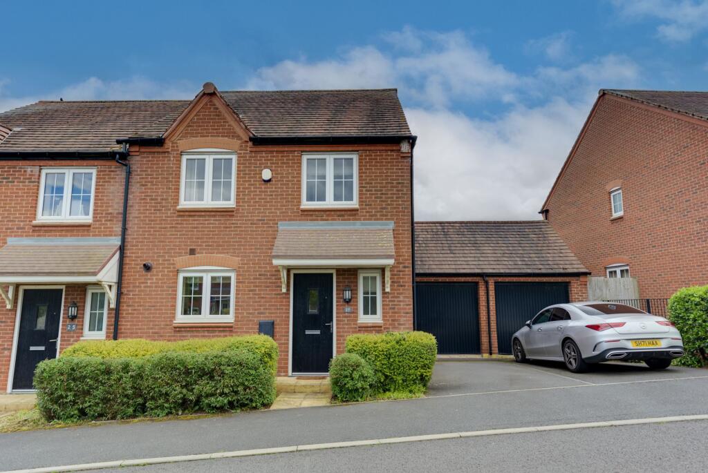 4 bed Detached for rent in Congleton. From Chris Hamriding Lettings & Estates - Congleton 4 bed Detached for rent in Congleton. From Chris Hamriding Lettings & Estates - Congleton