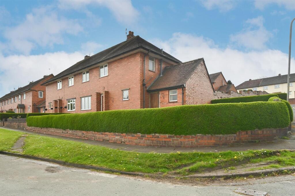 3 bed Detached for rent in Congleton. From Chris Hamriding Lettings & Estates - Congleton