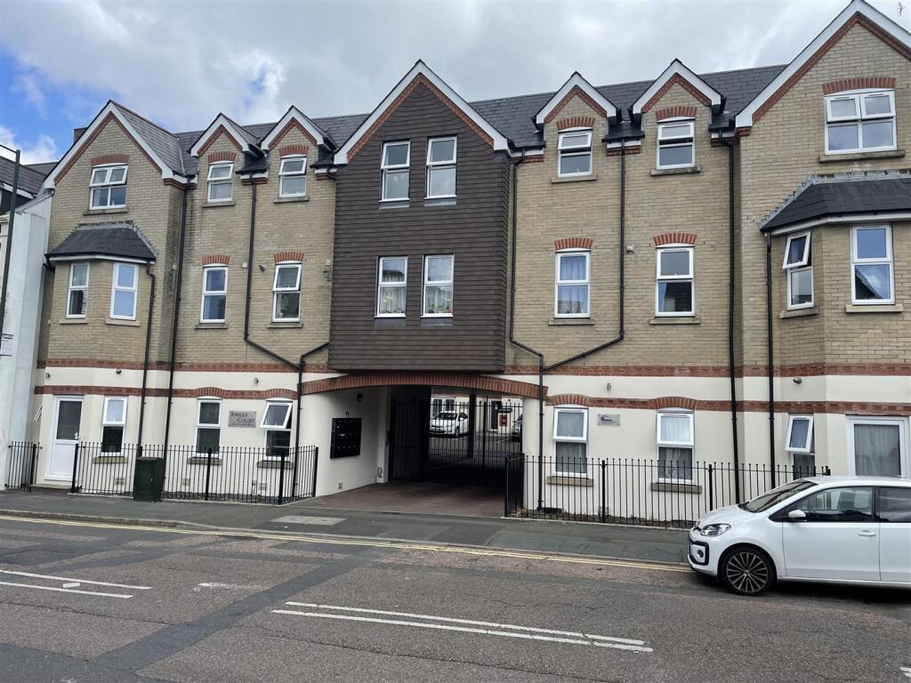 1 bed 1st Floor Flat for rent in Bournemouth. From Abbey Estates - Bournemouth
