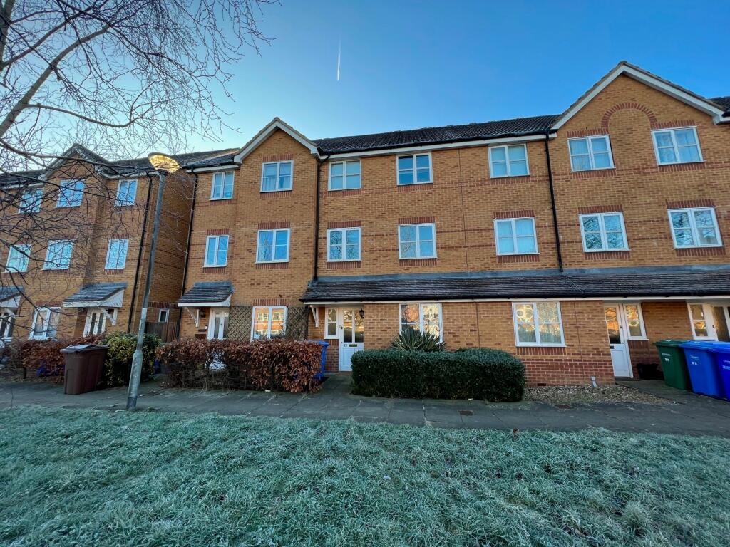 1 bed House Share for rent in Ash Green. From Belvoir - Aldershot