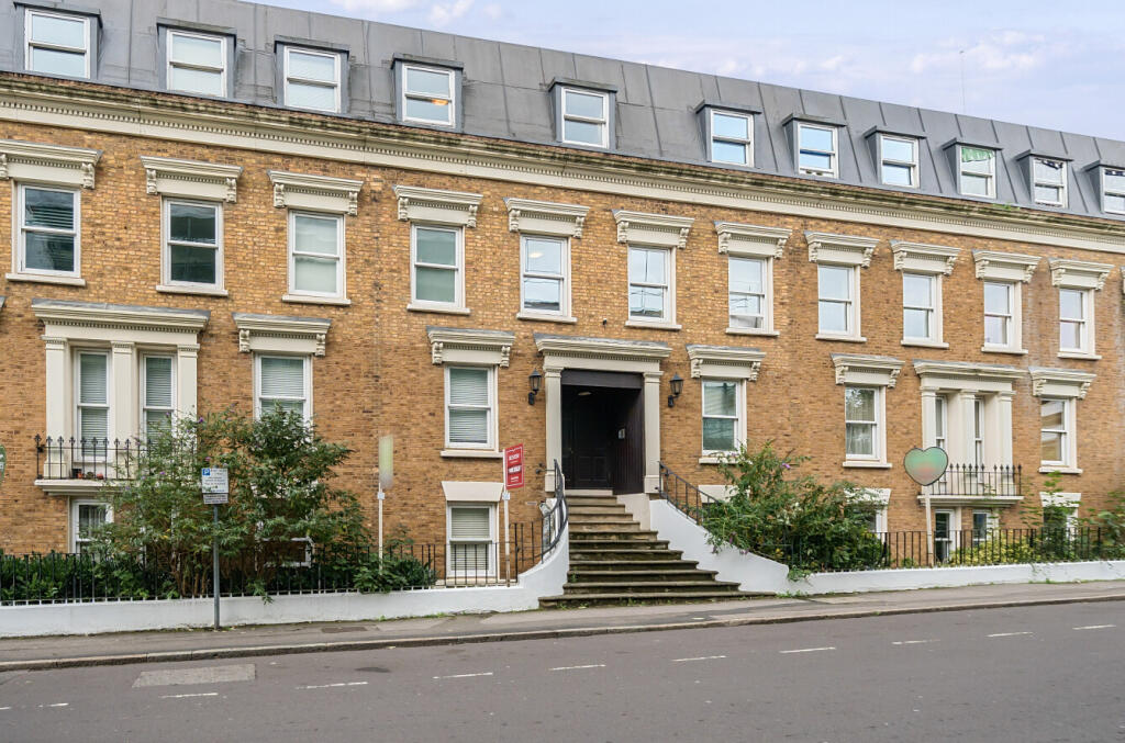1 bed 1st Floor Flat for rent in Aldershot. From Belvoir - Aldershot