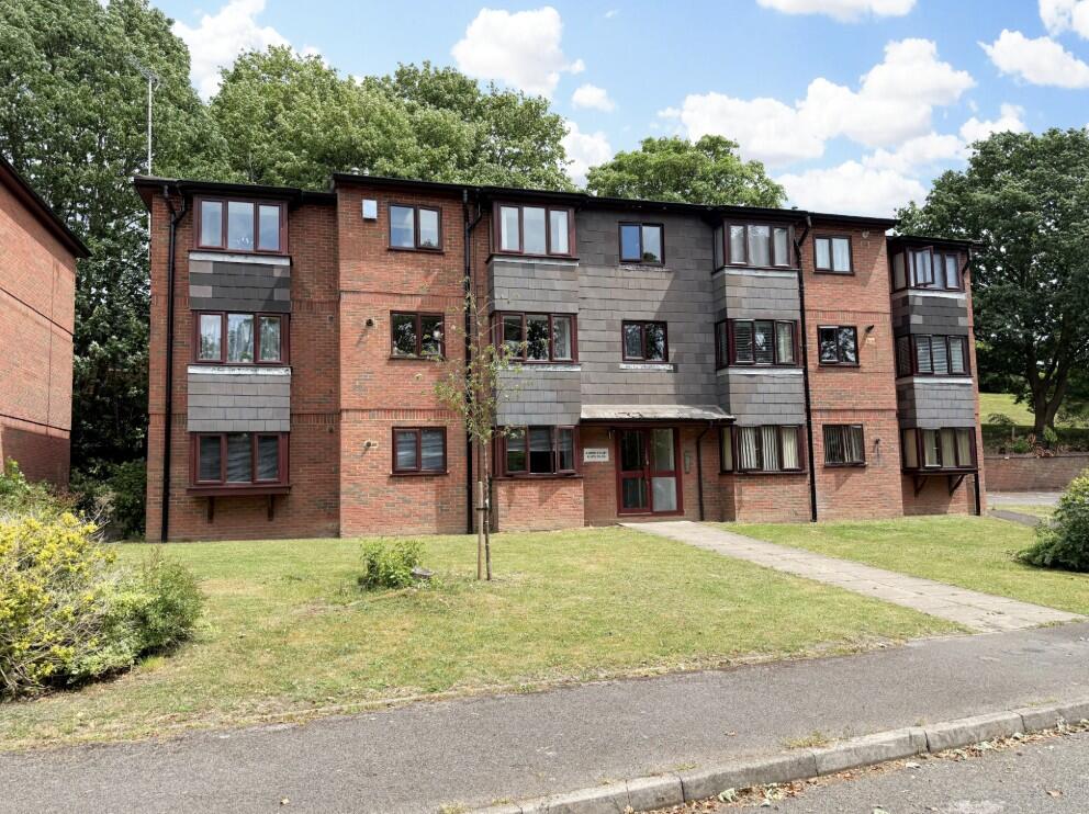 1 bed 1st Floor Flat for rent in Ash Green. From Belvoir - Aldershot