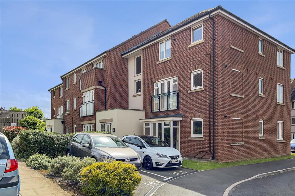 2 bed 1st Floor Flat for rent in Coventry. From Coopers - Coventry