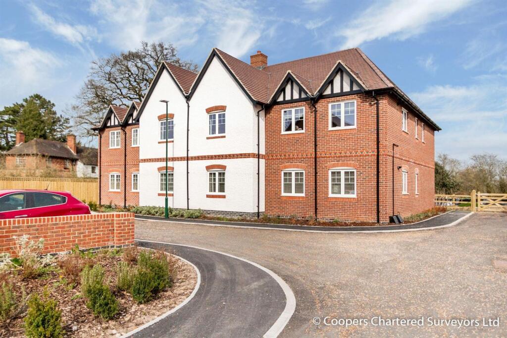 1 bed 1st Floor Flat for rent in Carol Green. From Coopers - Coventry