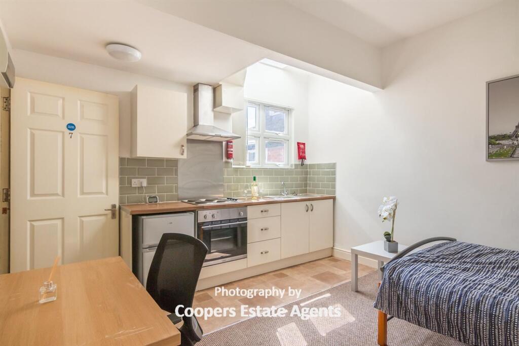 4 bed Studio for rent in Coventry. From Coopers - Coventry