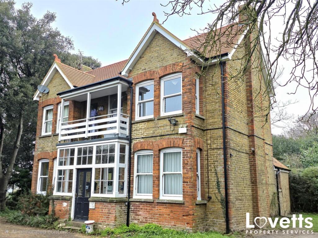 2 bed 1st Floor Flat for rent in Margate. From Lovetts Property Services - Cliftonville