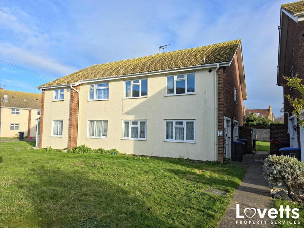 2 bed Apartment for rent in Birchington. From Lovetts Property Services Cliftonville Ltd.