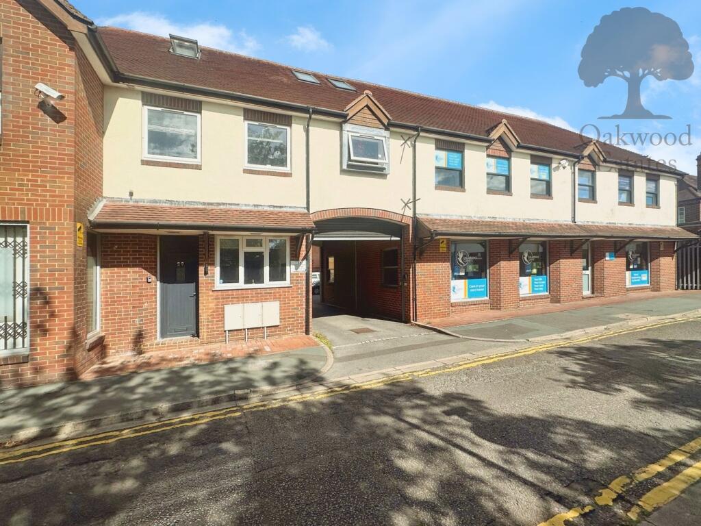 0 bed Studio for rent in Hitchambury. From Oakwood Estates - Burnham