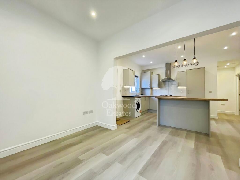 2 bed Annexe for rent in Slough. From Oakwood Estates - Burnham