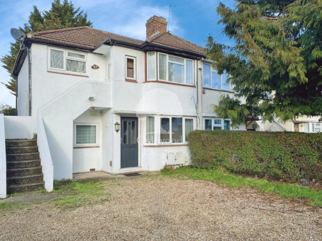 1 bed House (unspecified) for rent in Farnham Royal. From Oakwood Estates - Burnham