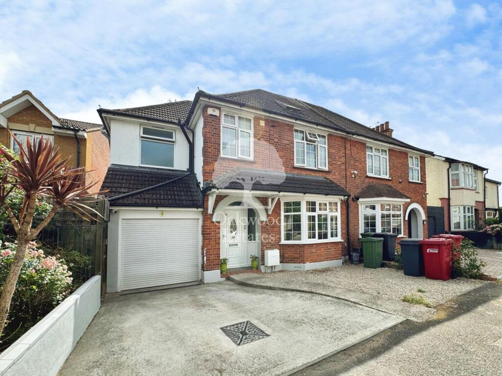5 bed Semi Detached for rent in Slough. From Oakwood Estates - Burnham