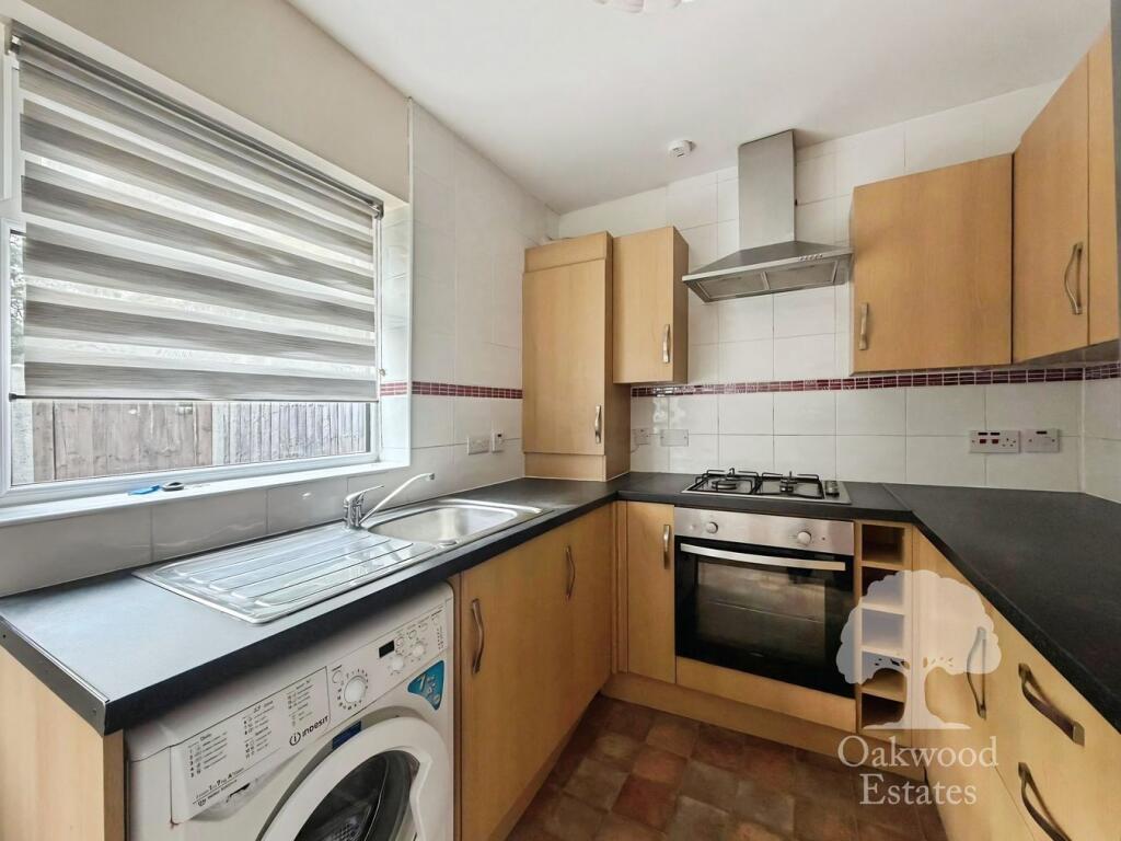 1 bed Annexe for rent in Farnham Royal. From Oakwood Estates - Burnham