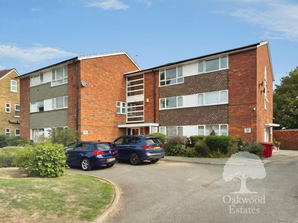 2 bed 1st Floor Flat for rent in Slough. From Oakwood Estates - Burnham