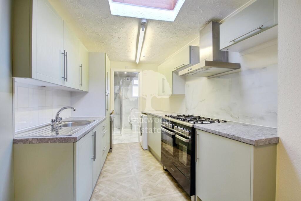1 bed Apartment for rent in Datchet. From Oakwood Estates - Datchet