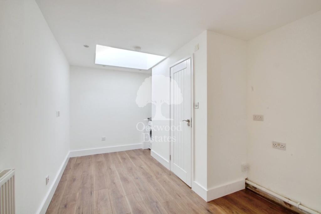 0 bed Studio for rent in Old Windsor. From Oakwood Estates - Datchet