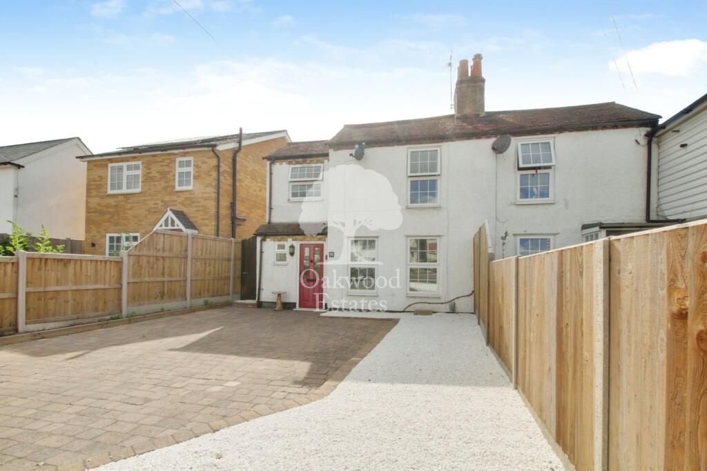 4 bed Semi Detached for rent in Windsor. From Oakwood Estates - Datchet