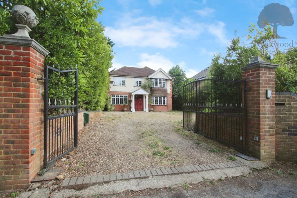 5 bed Detached for rent in Iver. From Oakwood Estates - Iver