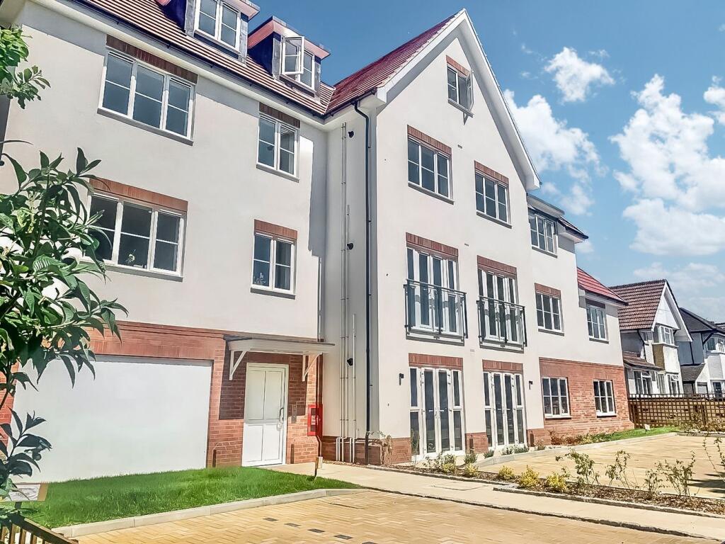 1 bed House (unspecified) for rent in Richings Park. From Oakwood Estates - Iver 1 bed House (unspecified) for rent in Richings Park. From Oakwood Estates - Iver