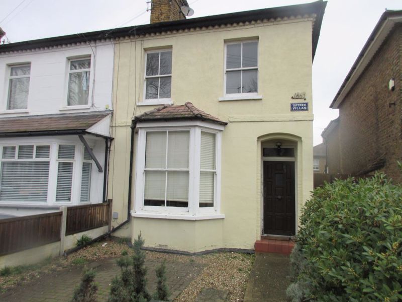 1 bed Upper Floor Flat for rent in Southend-On-Sea. From Hopson Property Management Ltd