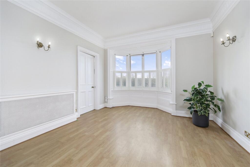 2 bed 1st Floor Flat for rent in Shepperton. From John D Wood & Co. Sales - Weybridge