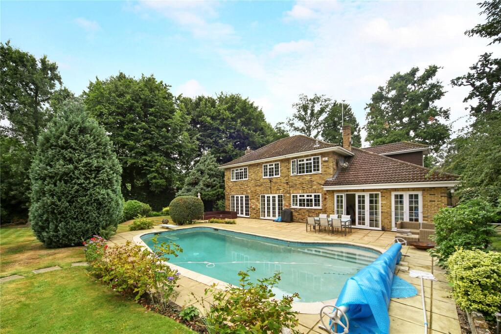 5 bed Detached for rent in West Byfleet. From John D Wood & Co. Sales - Weybridge