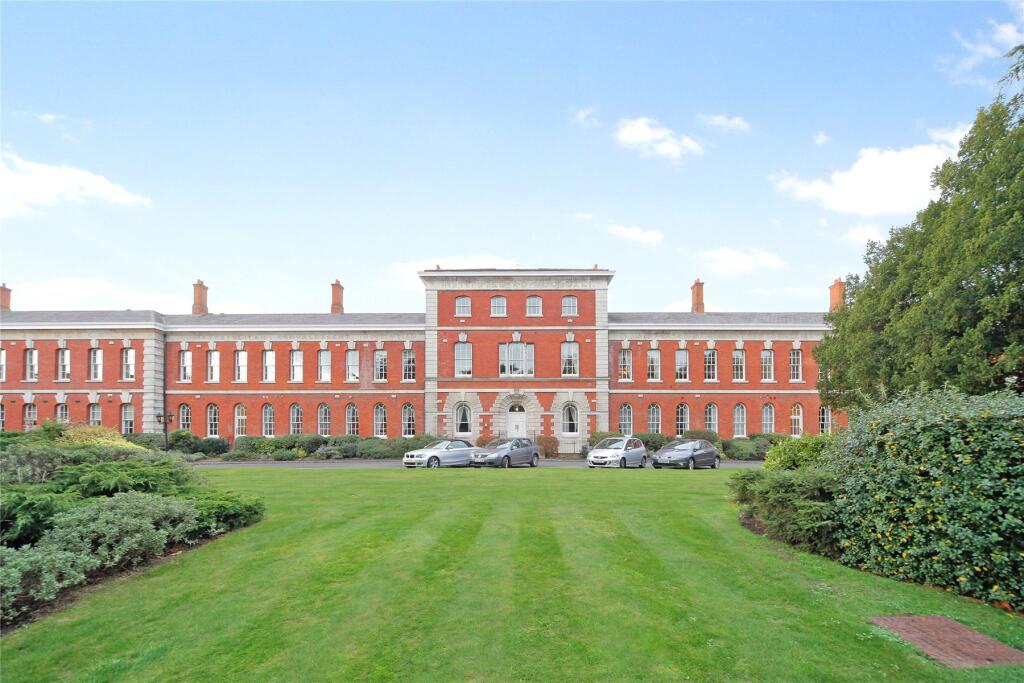 2 bed 1st Floor Flat for rent in Burwood Park. From John D Wood & Co. Sales - Weybridge