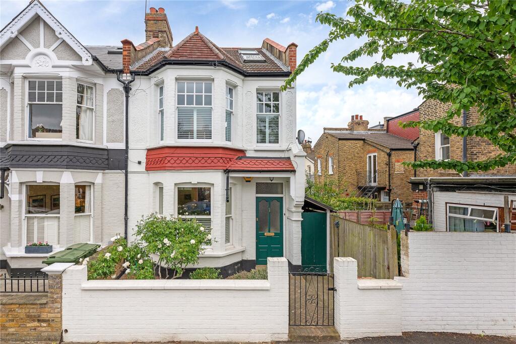 4 bed Detached for rent in London. From John D Wood & Co. Sales - Wandsworth