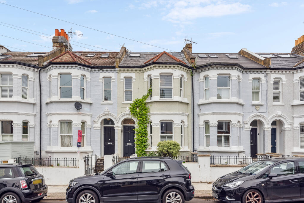 5 bed Mid Terraced House for rent in Wandsworth. From John D Wood & Co. Sales - Wandsworth 5 bed Mid Terraced House for rent in Wandsworth. From John D Wood & Co. Sales - Wandsworth