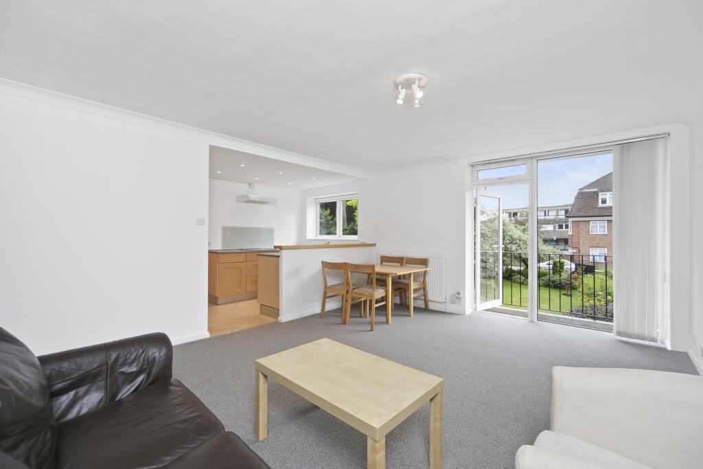 2 bed 1st Floor Flat for rent in Richmond. From John D Wood & Co - Richmond 2 bed 1st Floor Flat for rent in Richmond. From John D Wood & Co - Richmond