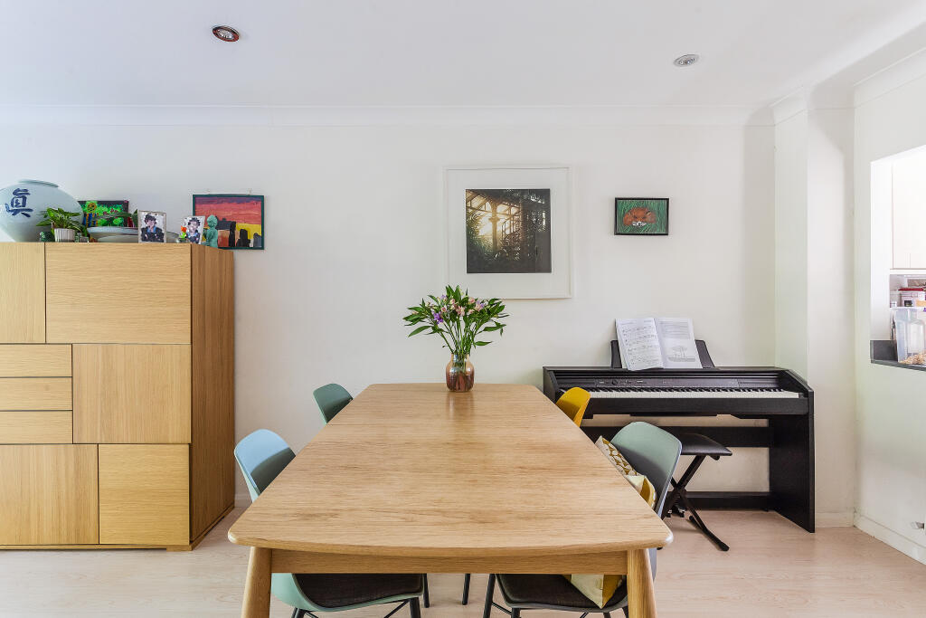 4 bed Detached for rent in Richmond upon Thames. From John D Wood & Co - Richmond