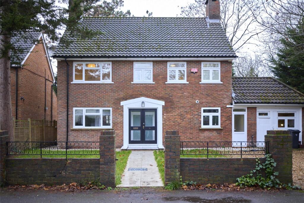 5 bed Detached for rent in Kingston upon Thames. From John D Wood & Co - Richmond
