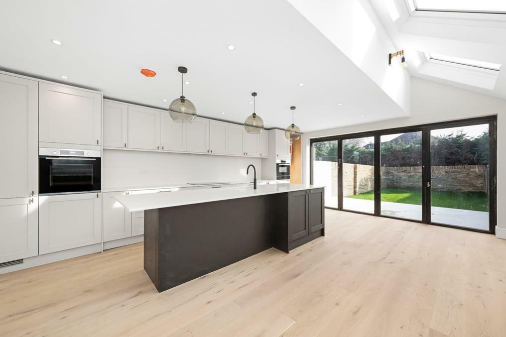 4 bed Detached House for rent in London. From Pedder - West Norwood