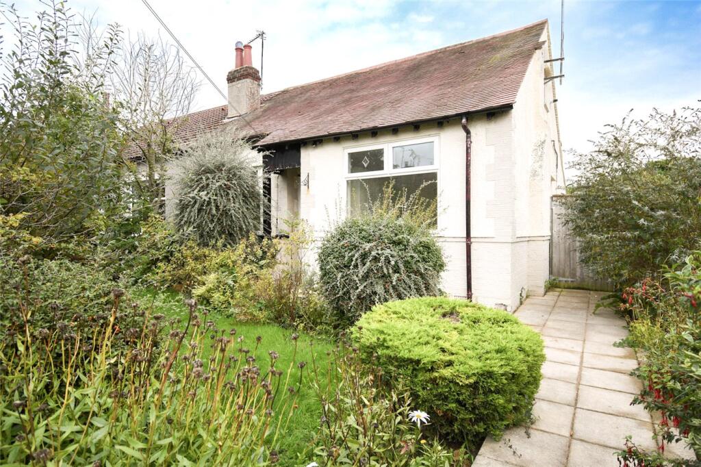 2 bed Bungalow for rent in Greasby. From Karl Tatler Estate Agents - Heswall