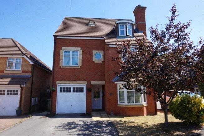 5 bed Detached for rent in Barnston. From Karl Tatler Estate Agents - Heswall