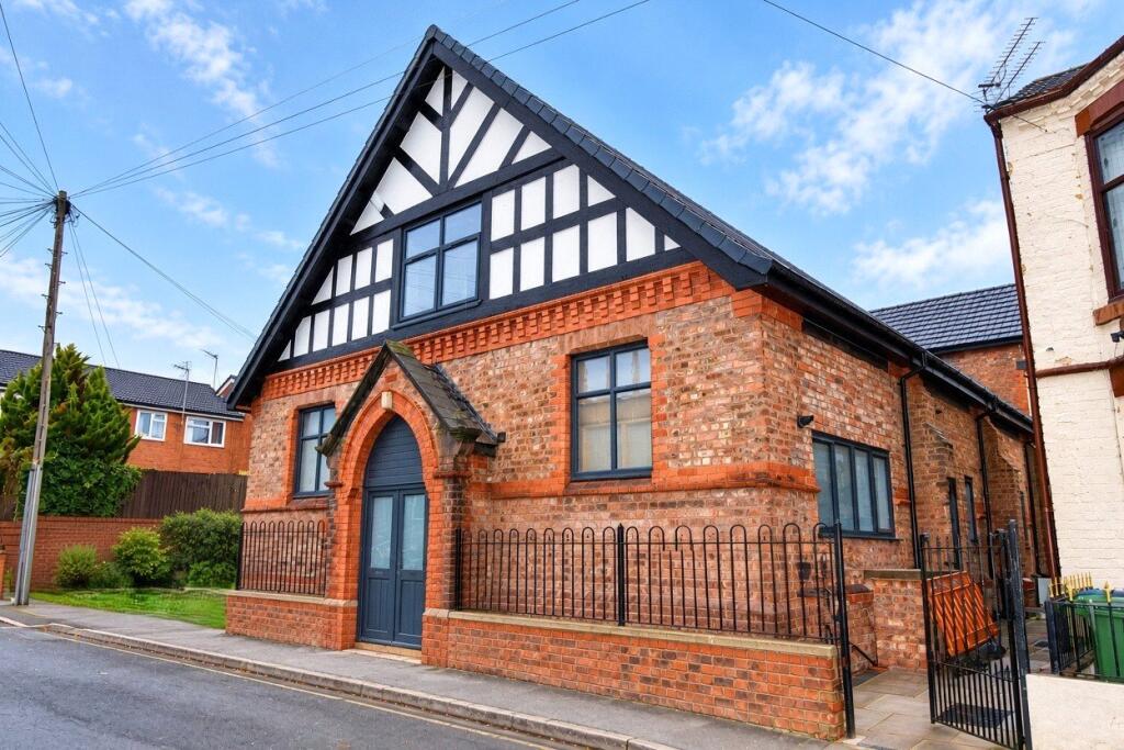 3 bed Mid Terraced House for rent in Birkenhead. From Karl Tatler Estate Agents - Heswall