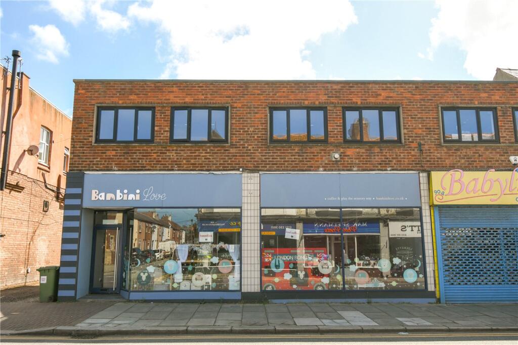 1 bed 1st Floor Flat for rent in Hoylake. From Karl Tatler Estate Agents - West Kirby 1 bed 1st Floor Flat for rent in Hoylake. From Karl Tatler Estate Agents - West Kirby