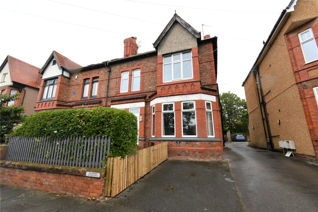 2 bed 1st Floor Flat for rent in West Kirby. From Karl Tatler Estate Agents - West Kirby 2 bed 1st Floor Flat for rent in West Kirby. From Karl Tatler Estate Agents - West Kirby
