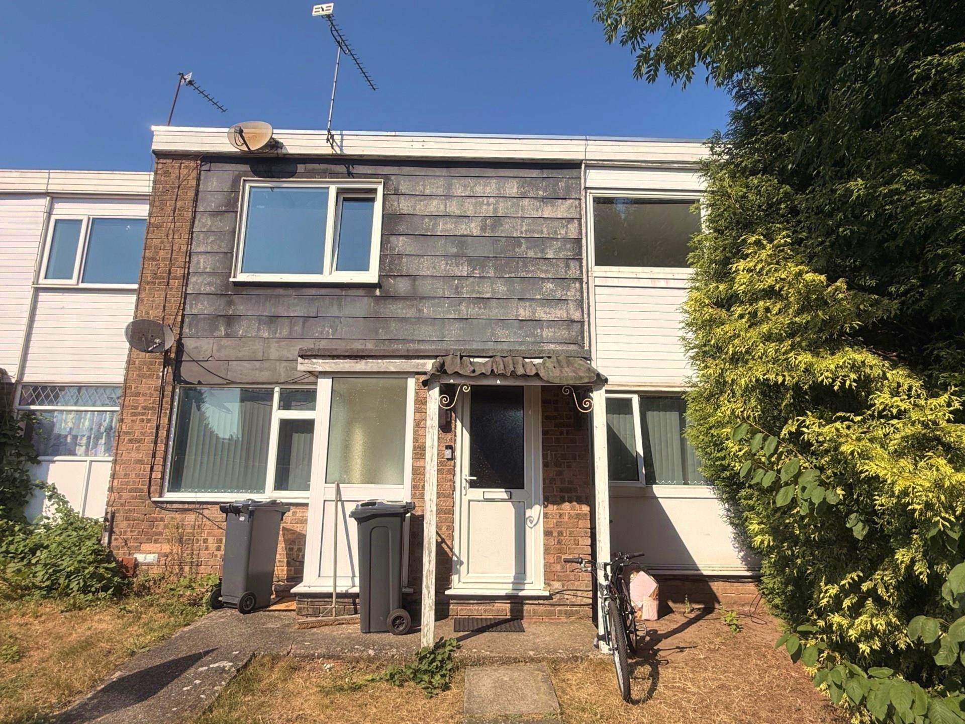 2 bed Town House for rent in Leicester. From Charles Derby Estates - Leicester