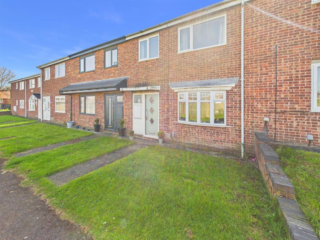 3 bed Mid Terraced House for rent in Tynemouth. From Brannen & Partners - Whitley Bay