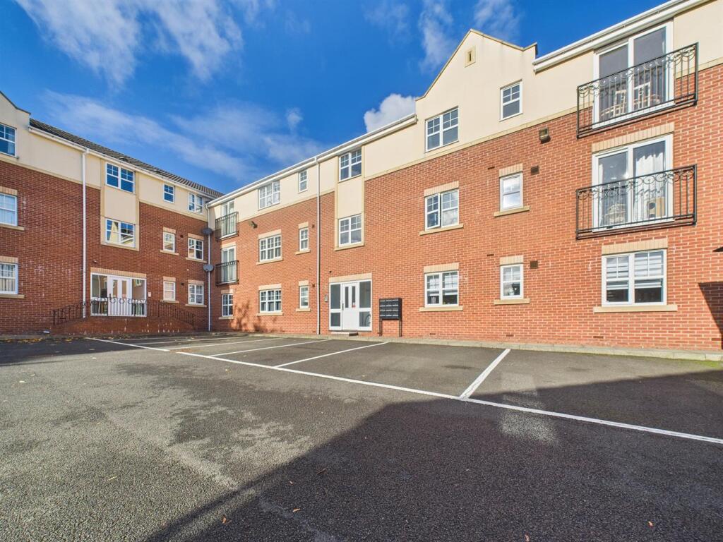 2 bed Apartment for rent in Meadow Well. From Brannen & Partners - Whitley Bay