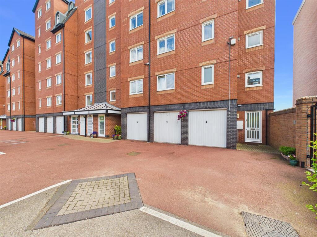 2 bed Apartment for rent in Meadow Well. From Brannen & Partners - Whitley Bay