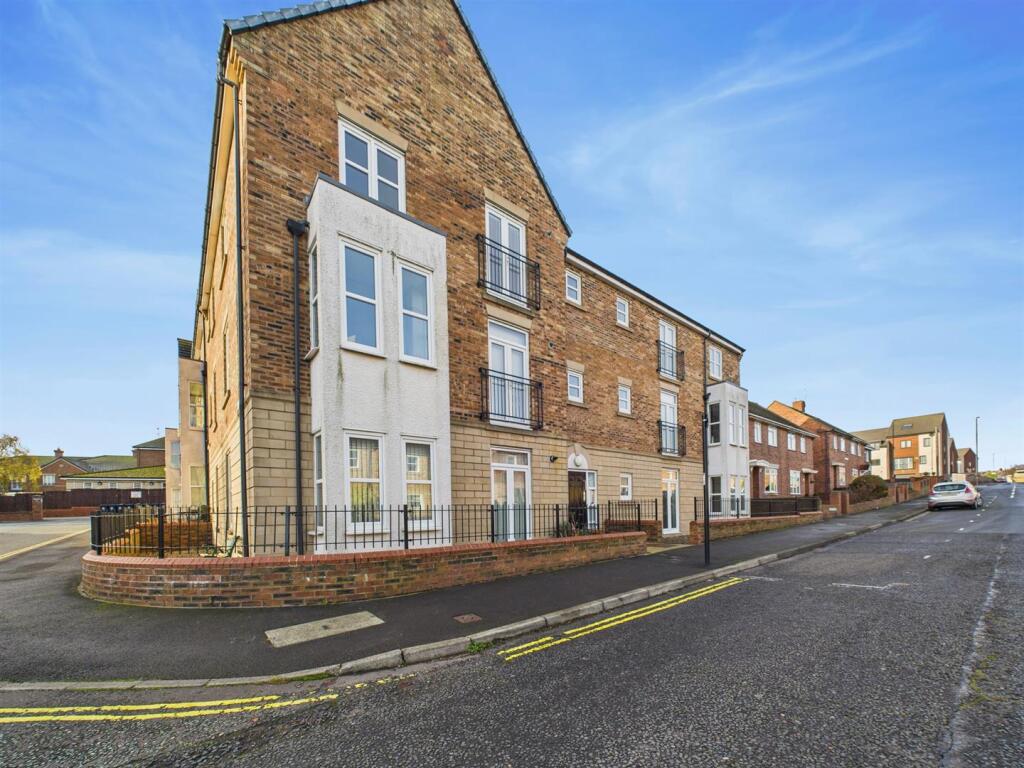 2 bed Apartment for rent in Tynemouth. From Brannen & Partners - Whitley Bay