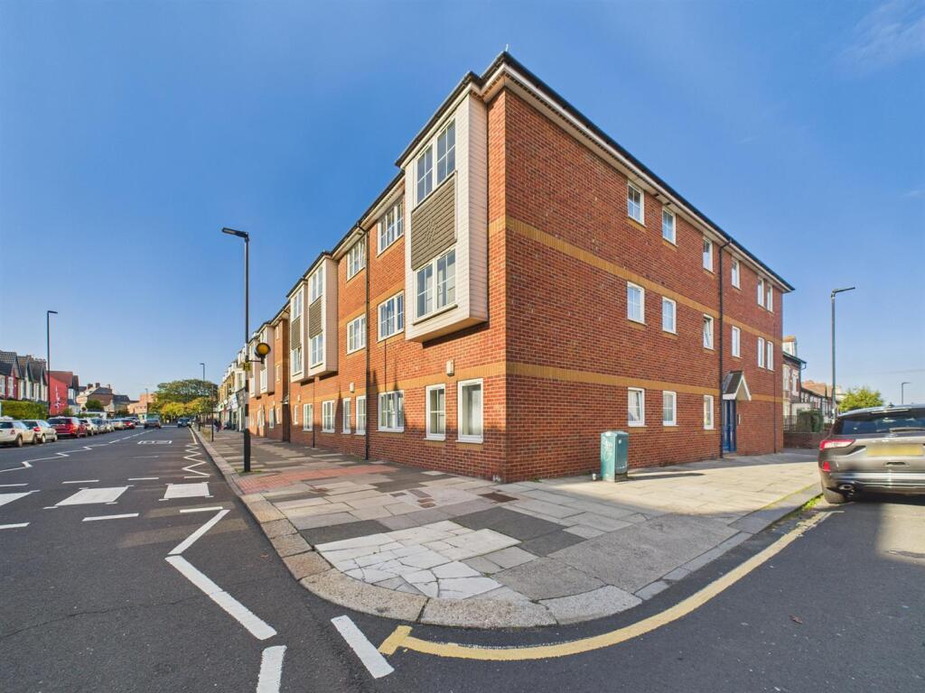 2 bed Apartment for rent in Whitley Bay. From Brannen & Partners - Whitley Bay