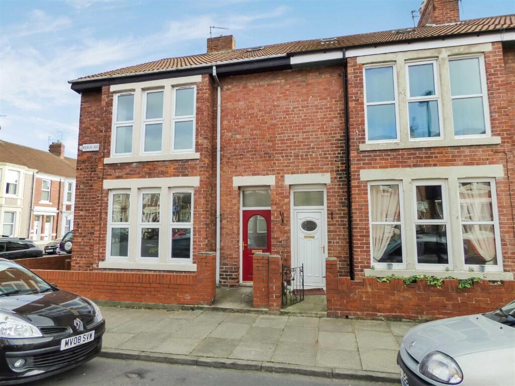 4 bed Mid Terraced House for rent in Whitley Bay. From Brannen & Partners - Whitley Bay 4 bed Mid Terraced House for rent in Whitley Bay. From Brannen & Partners - Whitley Bay