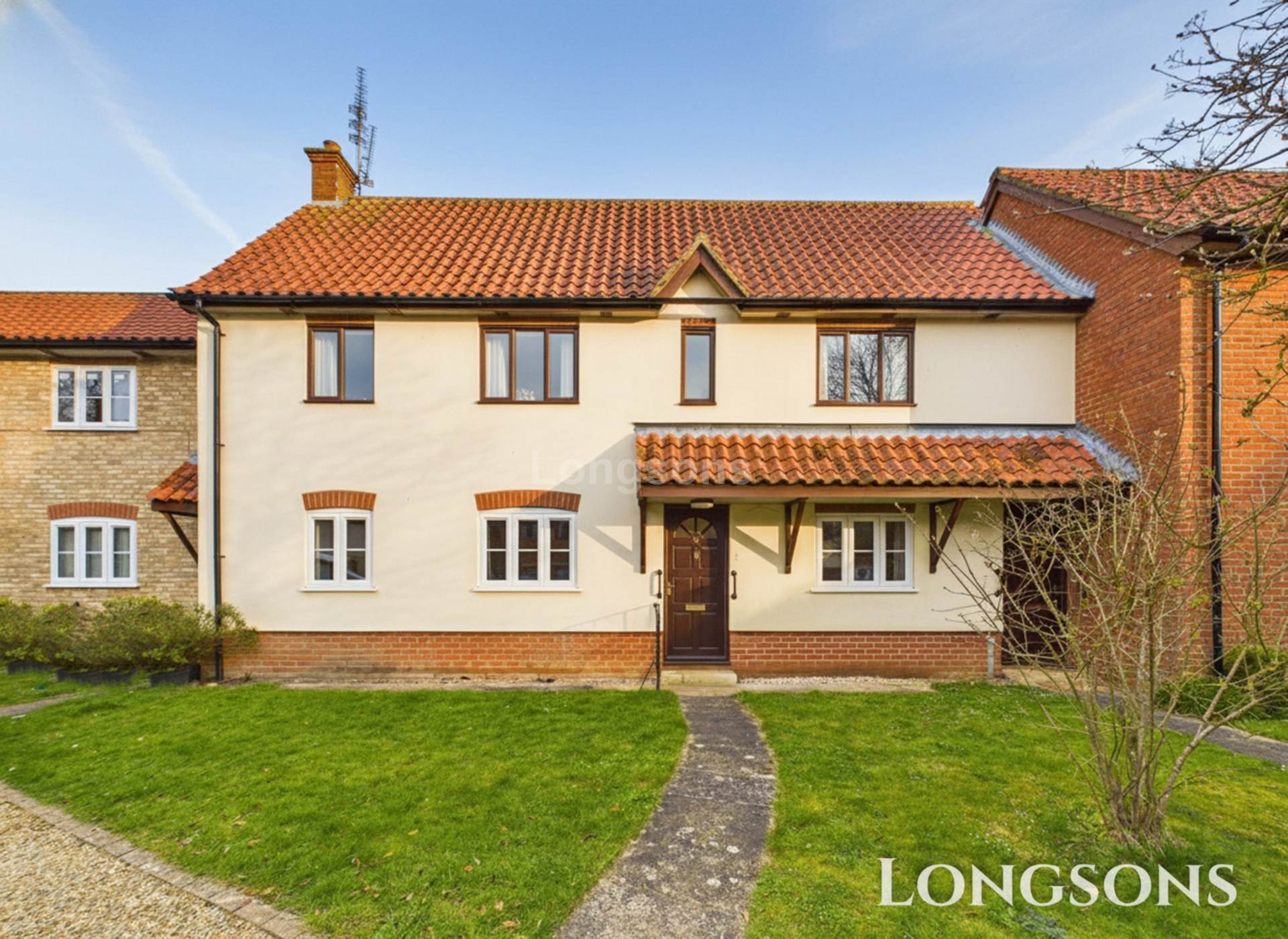 2 bed 1st Floor Flat for rent in Swaffham. From Longsons - Swaffham